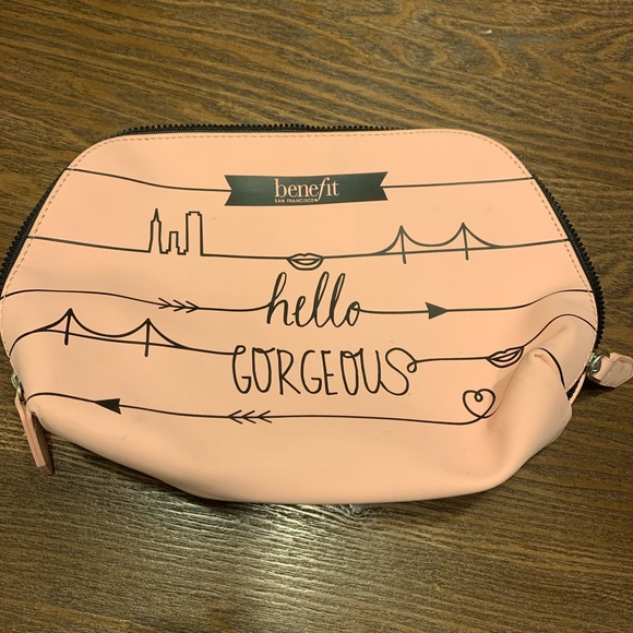 LIMITED EDITION Benefit Cos. Makeup bag - Picture 2 of 5